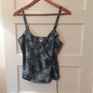 Gap ruffled camisole with tie waist detail